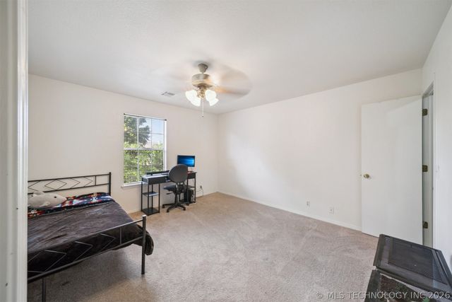 3312 W Houston Place, Broken Arrow, OK 74012