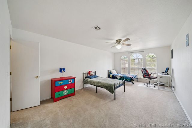 3312 W Houston Place, Broken Arrow, OK 74012