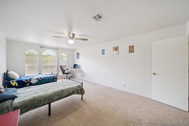 3312 W Houston Place, Broken Arrow, OK 74012