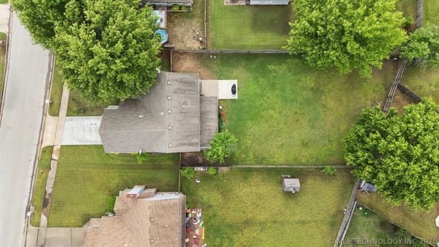 3312 W Houston Place, Broken Arrow, OK 74012