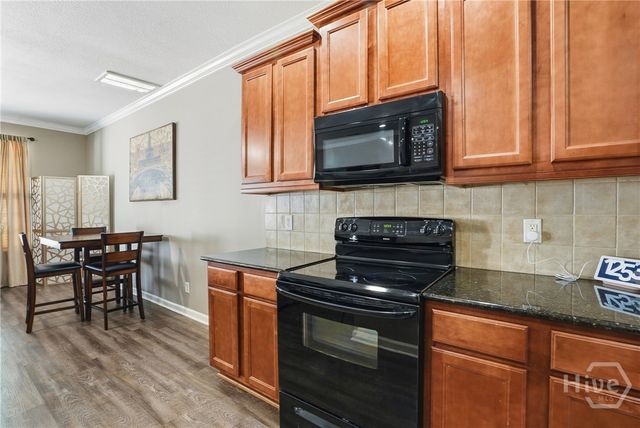 12 Weslyn Park Drive, Savannah, GA 31419