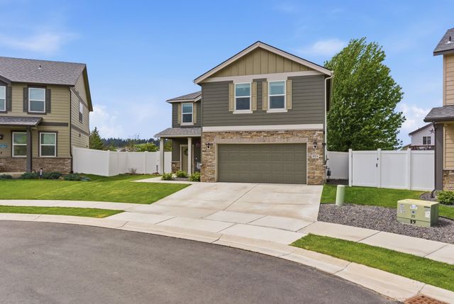8024 S Dana Ln, Cheney, WA 99004