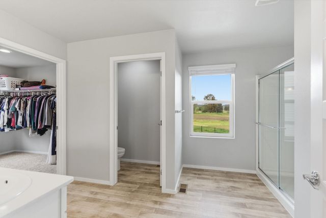 8024 S Dana Ln, Cheney, WA 99004