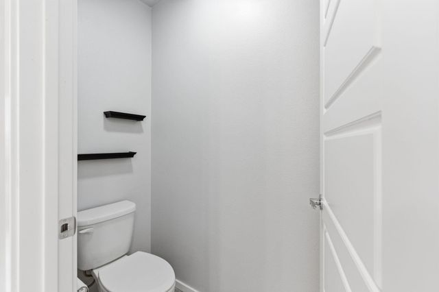 8024 S Dana Ln, Cheney, WA 99004