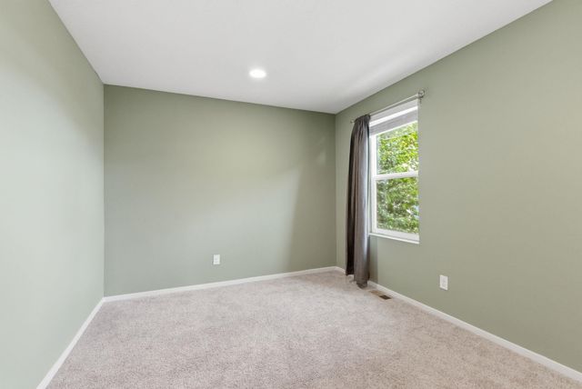 8024 S Dana Ln, Cheney, WA 99004