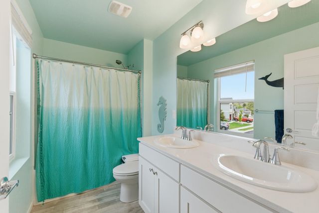 8024 S Dana Ln, Cheney, WA 99004