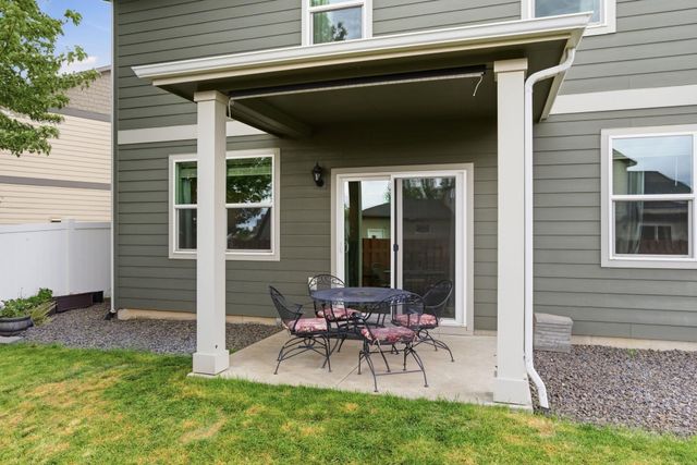8024 S Dana Ln, Cheney, WA 99004