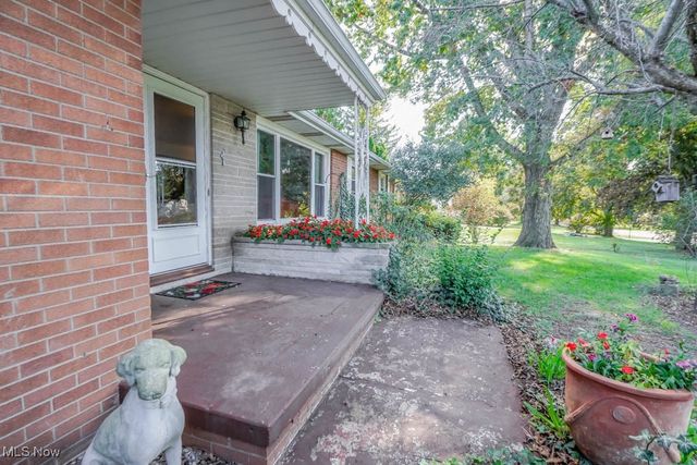 1010 Las Olas Boulevard NW, North Canton, OH 44720