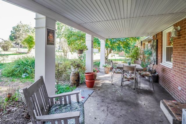 1010 Las Olas Boulevard NW, North Canton, OH 44720