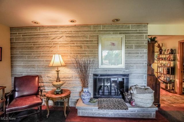 1010 Las Olas Boulevard NW, North Canton, OH 44720