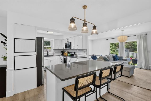 6287 Patagonia Drive, Grand Rapids, MI 49546