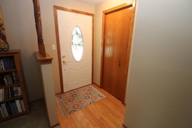 2104 Camelot BOULEVARD, Sheboygan, WI 53081