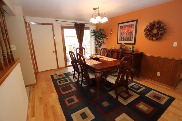2104 Camelot BOULEVARD, Sheboygan, WI 53081