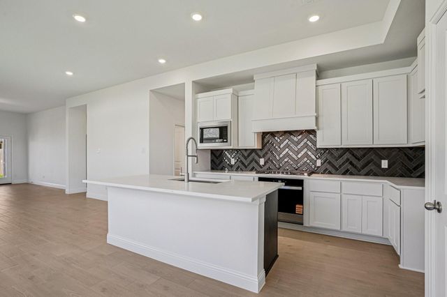 4018 Honeyspring Drive, Missouri City, TX 77459