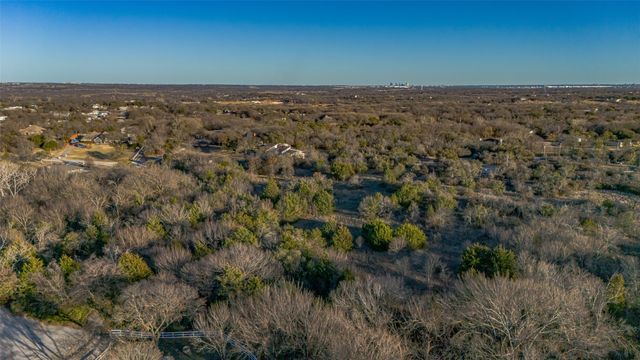 2220 Walter Smith Court, Azle, TX 76020