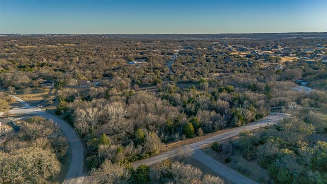 2220 Walter Smith Court, Azle, TX 76020