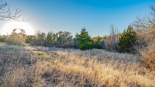 2220 Walter Smith Court, Azle, TX 76020