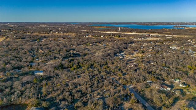 2220 Walter Smith Court, Azle, TX 76020