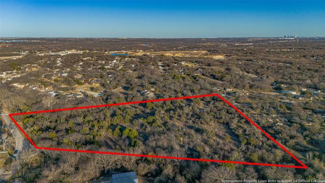 2220 Walter Smith Court, Azle, TX 76020