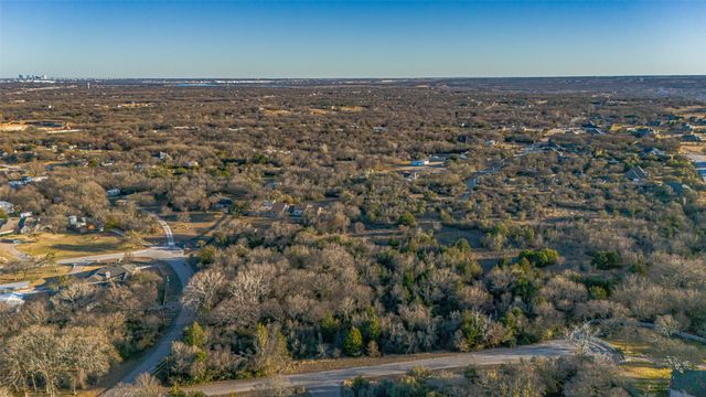 2220 Walter Smith Court, Azle, TX 76020