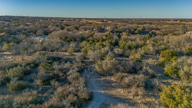 2220 Walter Smith Court, Azle, TX 76020
