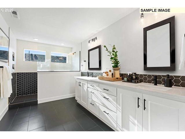 9111 S 1ST St, Ridgefield, WA 98642