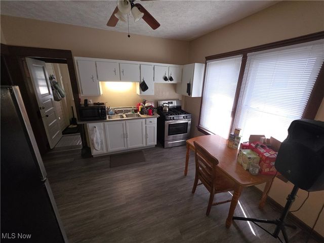 3477 W 63rd Street, Cleveland, OH 44102