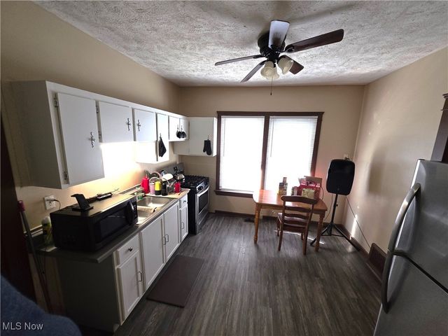 3477 W 63rd Street, Cleveland, OH 44102