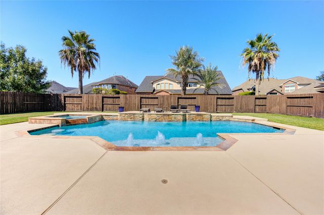 28318 Wild Mustang Lane, Fulshear, TX 77441