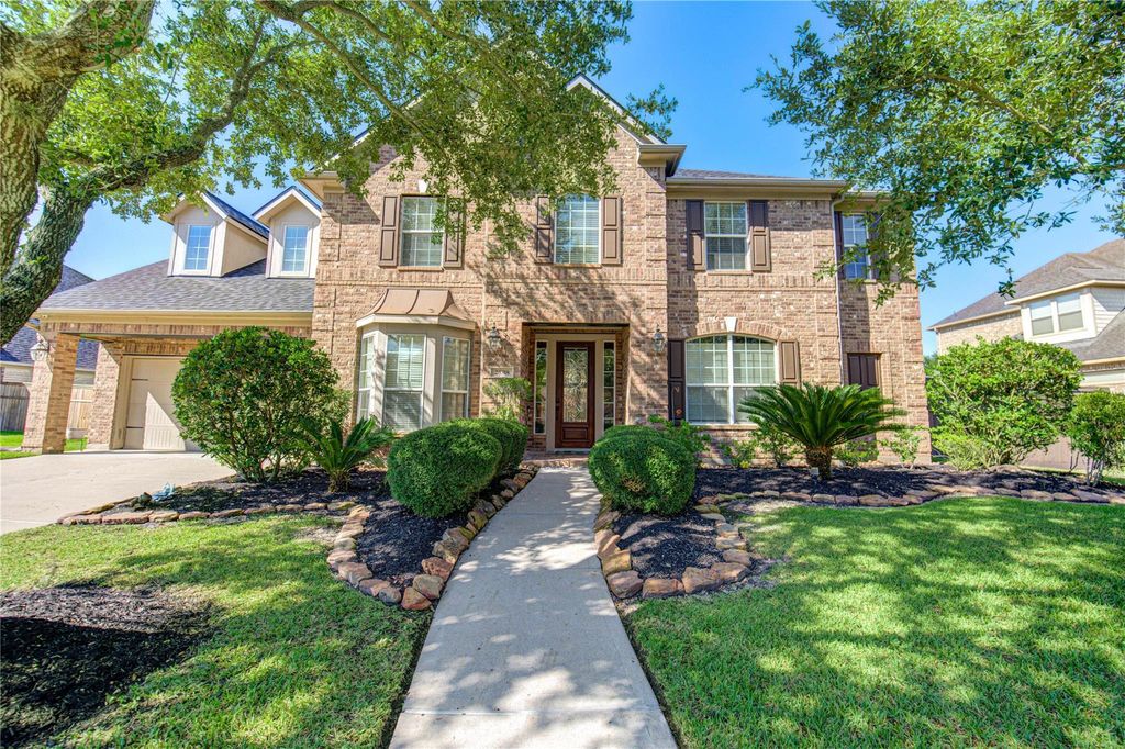 28318 Wild Mustang Lane, Fulshear, TX 77441