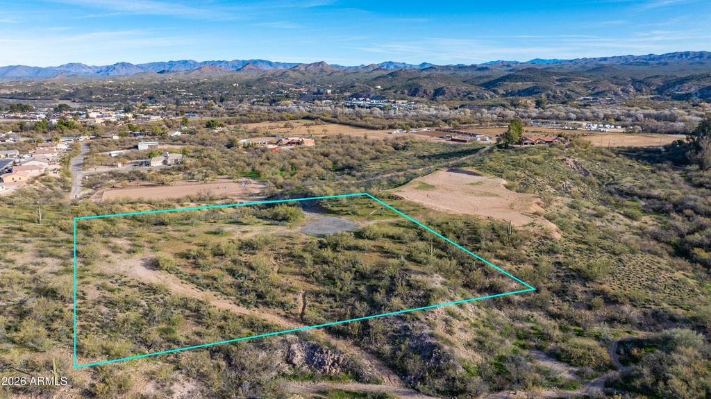 215 S HOWARD Court -, Wickenburg, AZ 85390 — photo 4