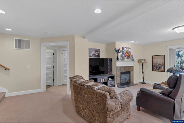 6150 Genesis SE St, Salem, OR 97306