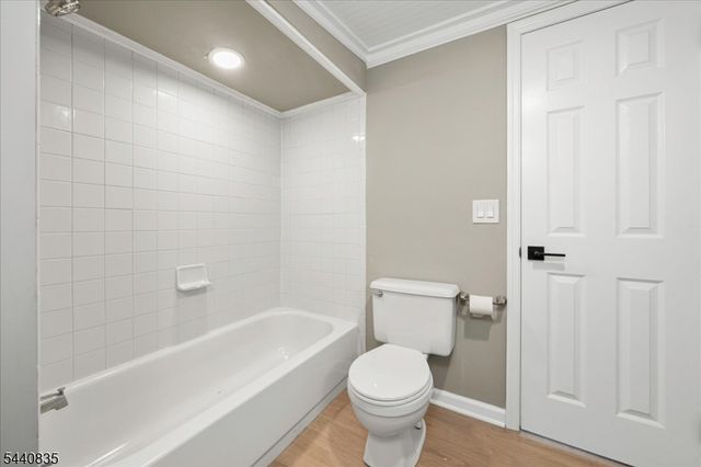 20 Kingsland Ave, Stanhope Boro, NJ 07874
