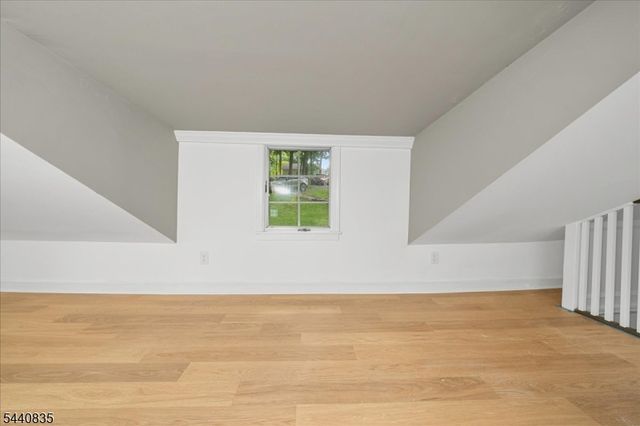 20 Kingsland Ave, Stanhope Boro, NJ 07874