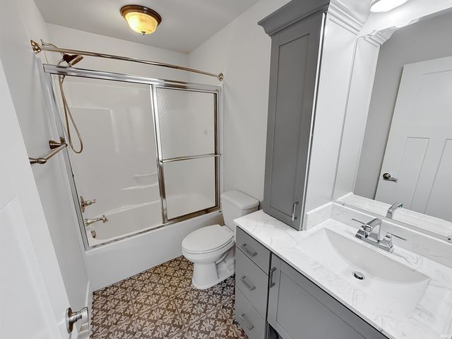 4257 Thomas Court, Jasper, IN 47546
