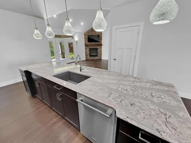 4257 Thomas Court, Jasper, IN 47546