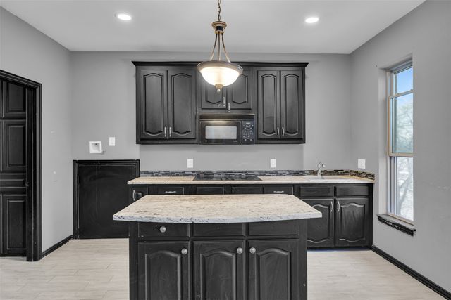 3150 W Fm 875, Midlothian, TX 76065