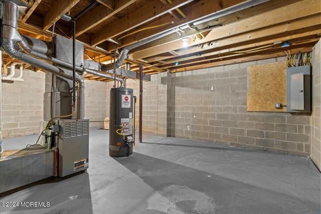 415 Dover Road, Toms River, NJ 08757
