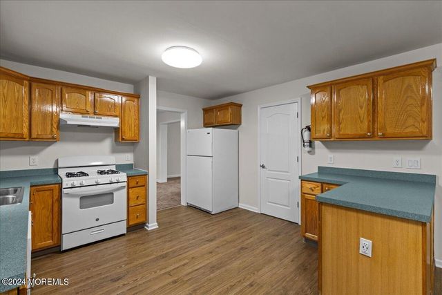 415 Dover Road, Toms River, NJ 08757