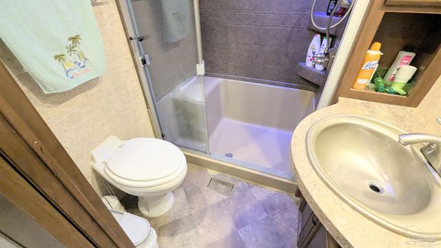 553 Escambia Loop, Lillian, AL 36549