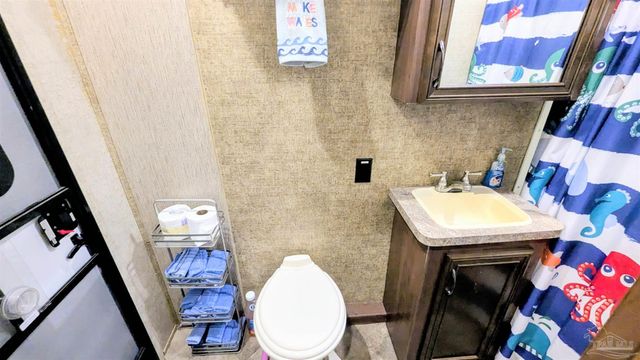 553 Escambia Loop, Lillian, AL 36549