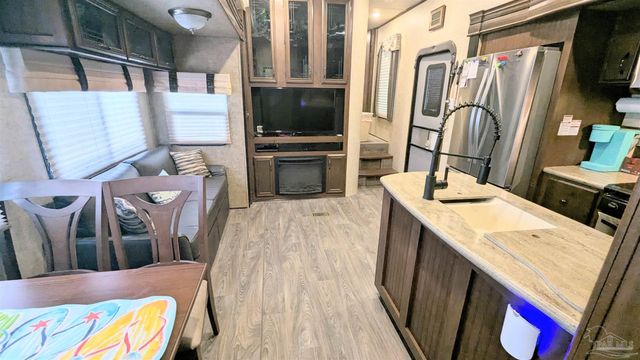 553 Escambia Loop, Lillian, AL 36549