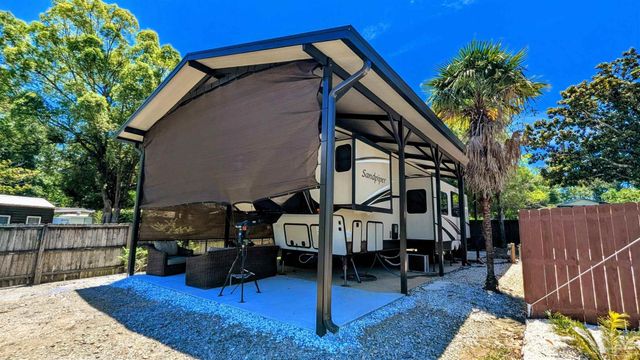 553 Escambia Loop, Lillian, AL 36549