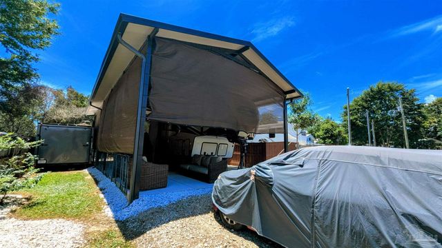 553 Escambia Loop, Lillian, AL 36549