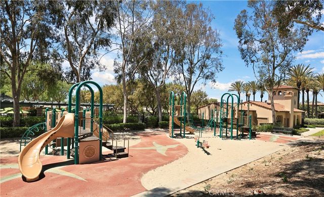 51 Olivehurst, Irvine, CA 92602