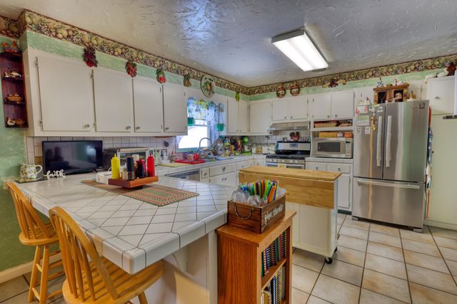 4006 Floyd Hwy, Floyd, VA 24091