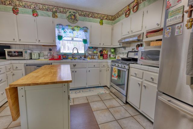 4006 Floyd Hwy, Floyd, VA 24091