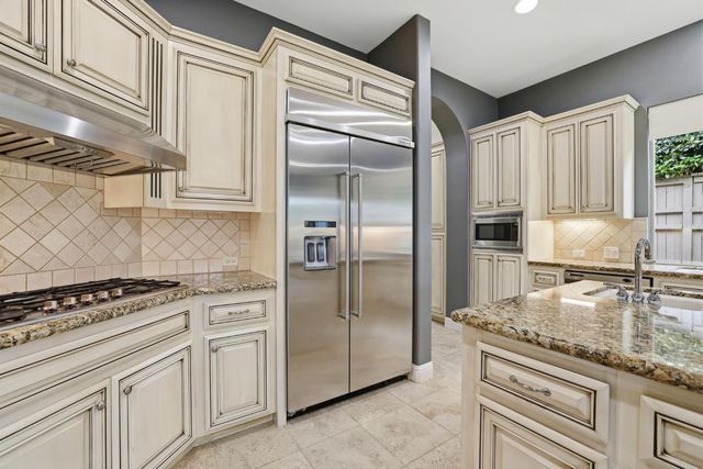 6131 Southerness Dr, El Dorado Hills, CA 95762