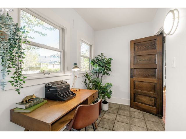 5116 Ne 15TH Ave, Portland, OR 97211