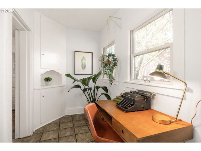 5116 Ne 15TH Ave, Portland, OR 97211